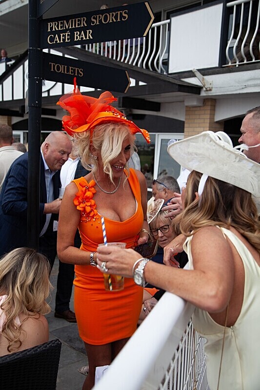PONTEFRACT RACE 2025-9299 - PONTEFRACT RACES - LADIES DAY 2025