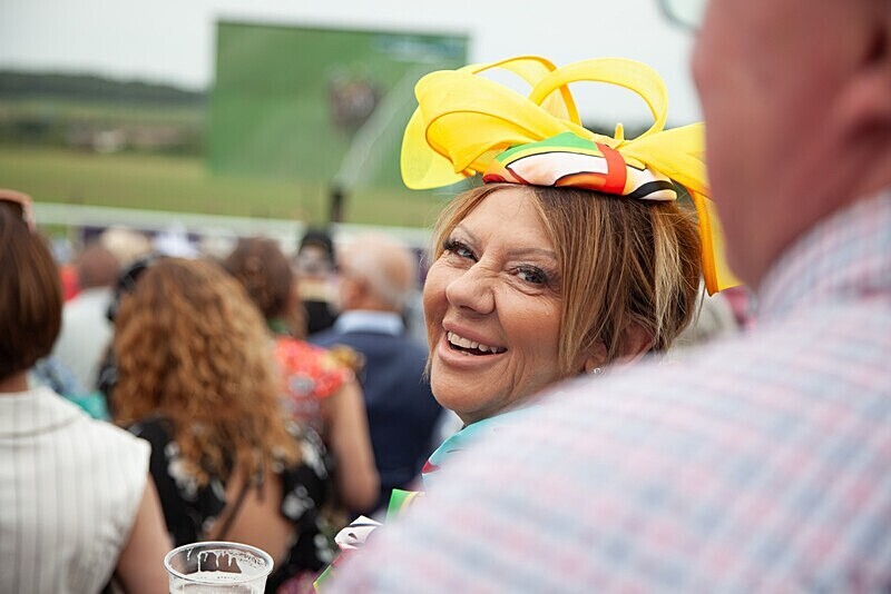 PONTEFRACT RACE 2025-9217 - PONTEFRACT RACES - LADIES DAY 2025