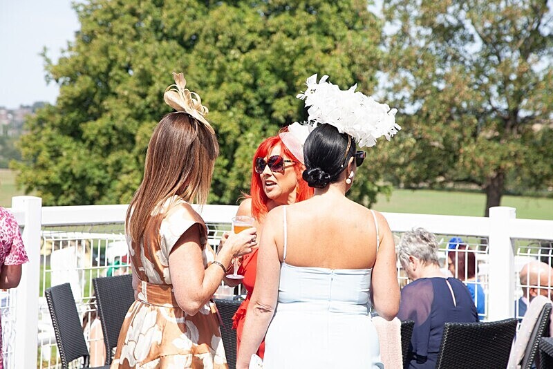 PONTEFRACT RACE 2025-9037 - PONTEFRACT RACES - LADIES DAY 2025