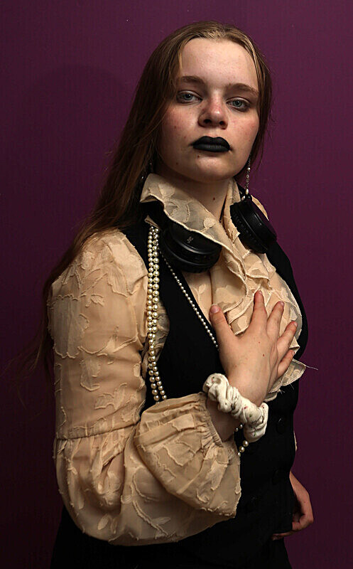 1C3A4191 - RACE THE WAVES - GOTHS ETC