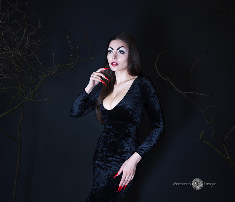 IMG_3410 final edit merged freq separation 5  with WM - VAMPIRA (actress Maila Nurmi)