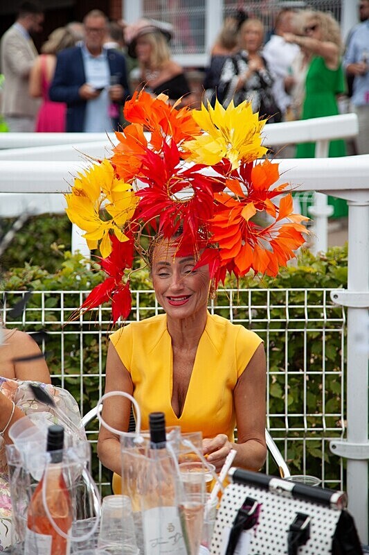 PONTEFRACT RACE 2025-9250 - PONTEFRACT RACES - LADIES DAY 2025