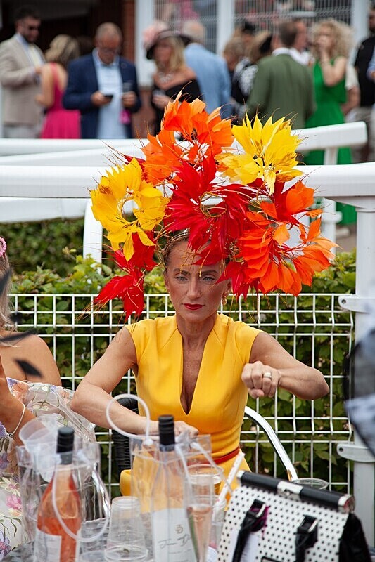 PONTEFRACT RACE 2025-9247 - PONTEFRACT RACES - LADIES DAY 2025