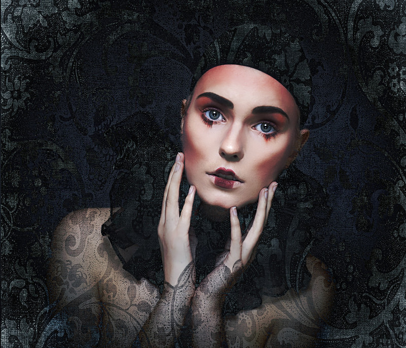Mannequin - PHOTOSHOP CREATIONS
