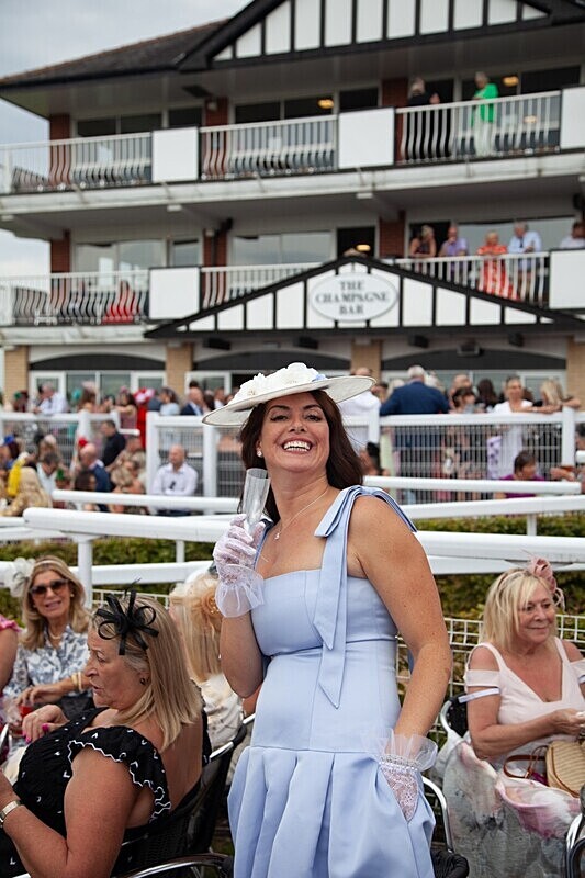 PONTEFRACT RACE 2025-9382 - PONTEFRACT RACES - LADIES DAY 2025