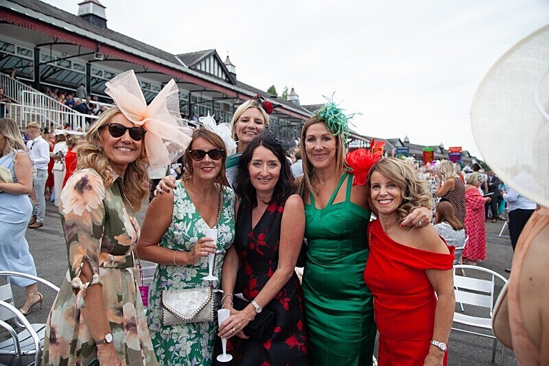 PONTEFRACT RACE 2025-9266 - PONTEFRACT RACES - LADIES DAY 2025