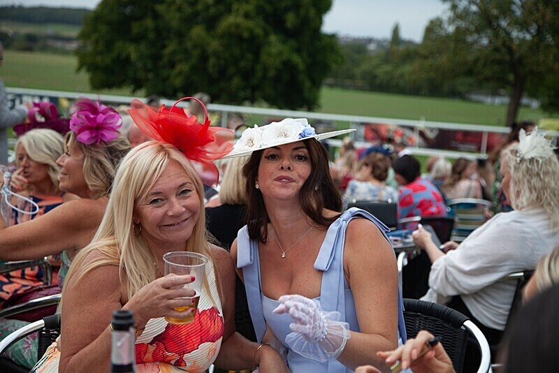PONTEFRACT RACE 2025-9354 - PONTEFRACT RACES - LADIES DAY 2025