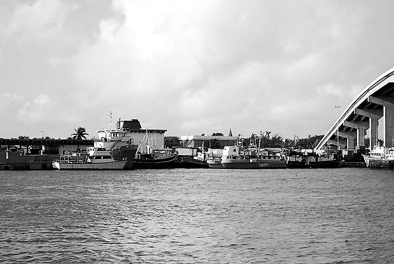  - Potters Cay - In Black & White