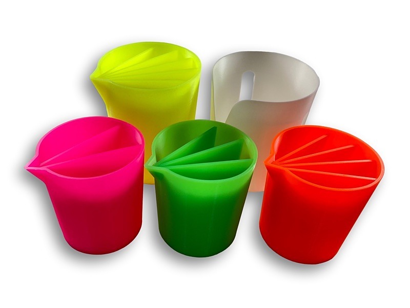 Mike Rhode (USA) Silicone Split Cups for resin casting and paint pouring artists.
