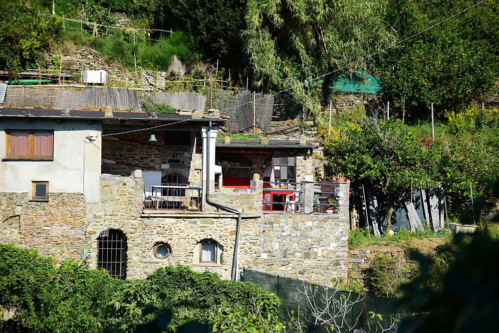 8 - CINQUE TERRE