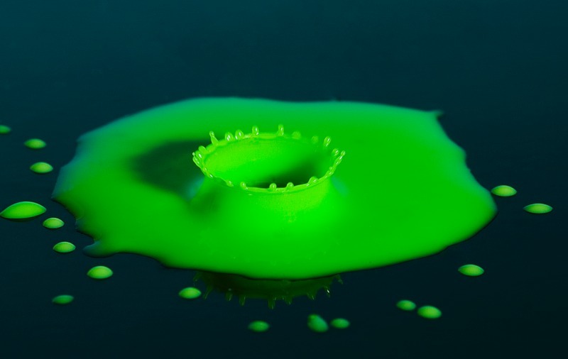  - Splashes