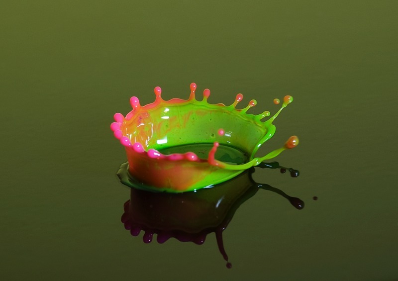  - Splashes