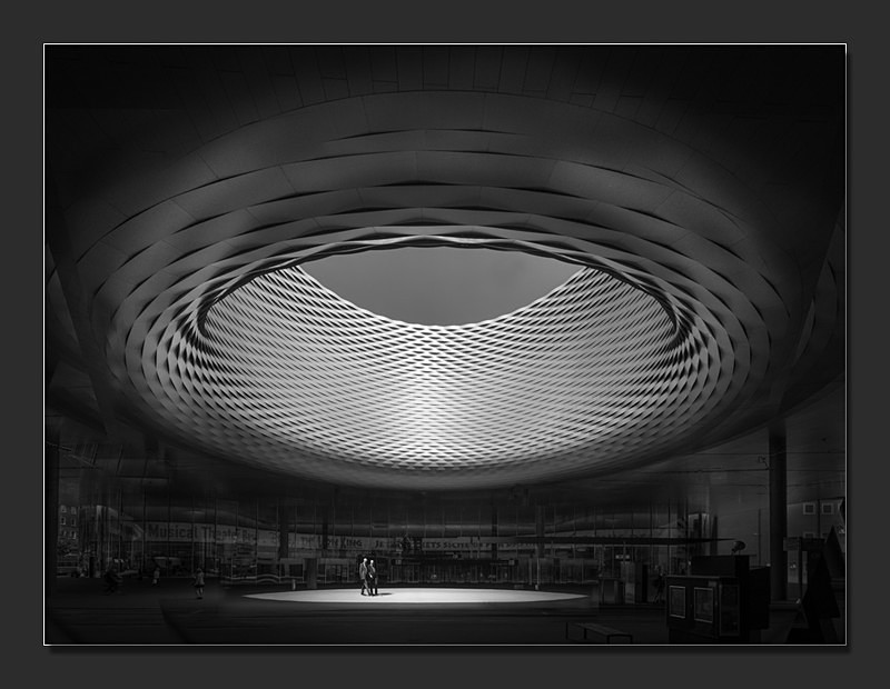 Messerplatz - Monochromatic