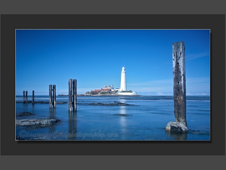St Marys Lighthouse - Landscape