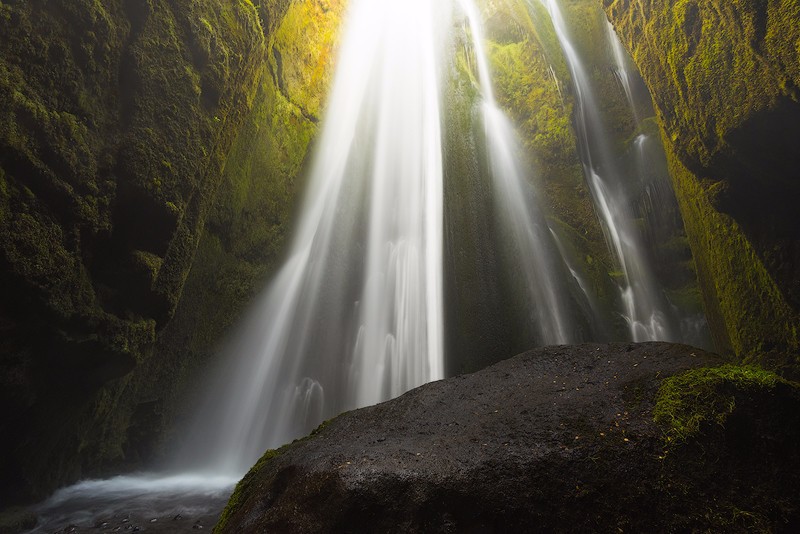 Light & Shadow - Iceland