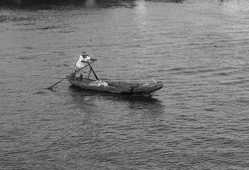 Mekong rower - Vietnam January 2013