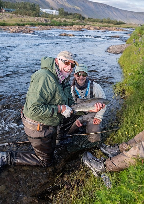 Mr Collings catches a grilse (helped by lovely guide Katka) - Fishing in Iceland's Laxa I kjos River. September 2020.