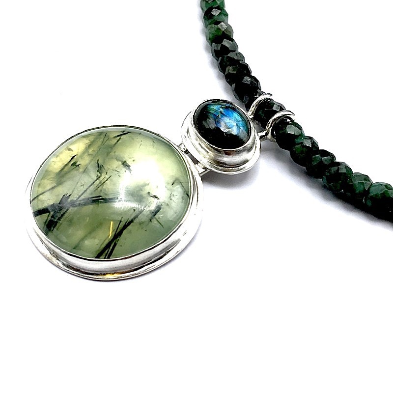  - Beaded pendants & necklaces