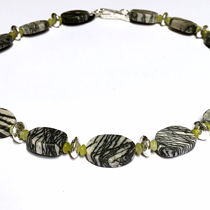  - Beaded pendants & necklaces