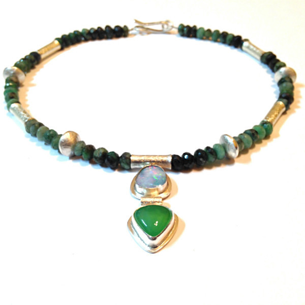  - Beaded pendants & necklaces