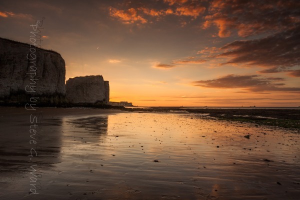Planet, Earth, Canvas, Essex, Kent, Maldon, Maylandsea, Botany, King, Photography, sea seascapes landscapes red yellow orange sunsets river coast stre