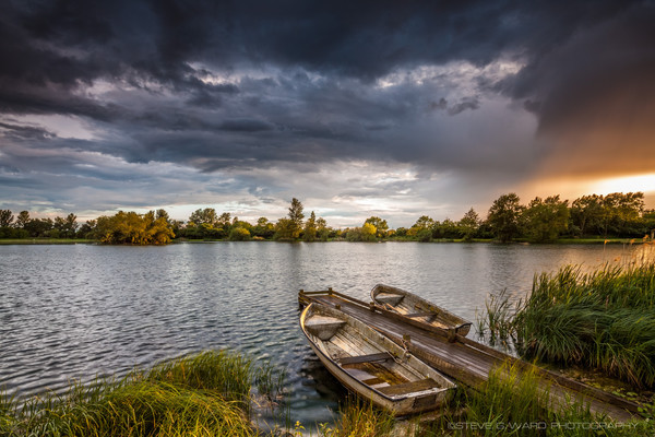 Storm Front - H E Y B R I D G E