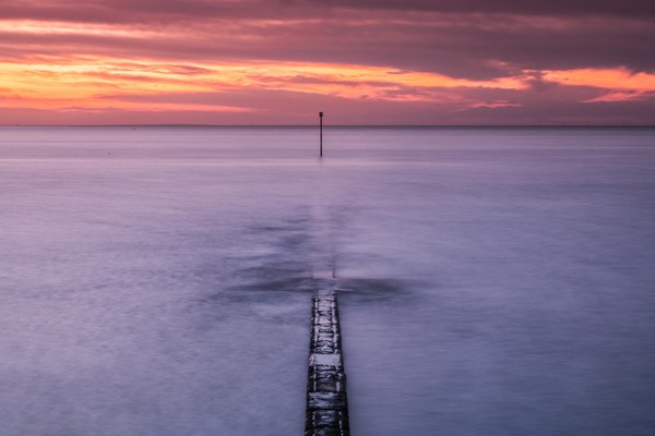 D U S K - W E S T B A Y