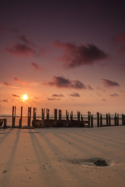 Planet, Earth, Canvas, Essex, Kent, Maldon, Maylandsea, Botany, King, Photography, sea seascapes landscapes red yellow orange sunsets river coast stre