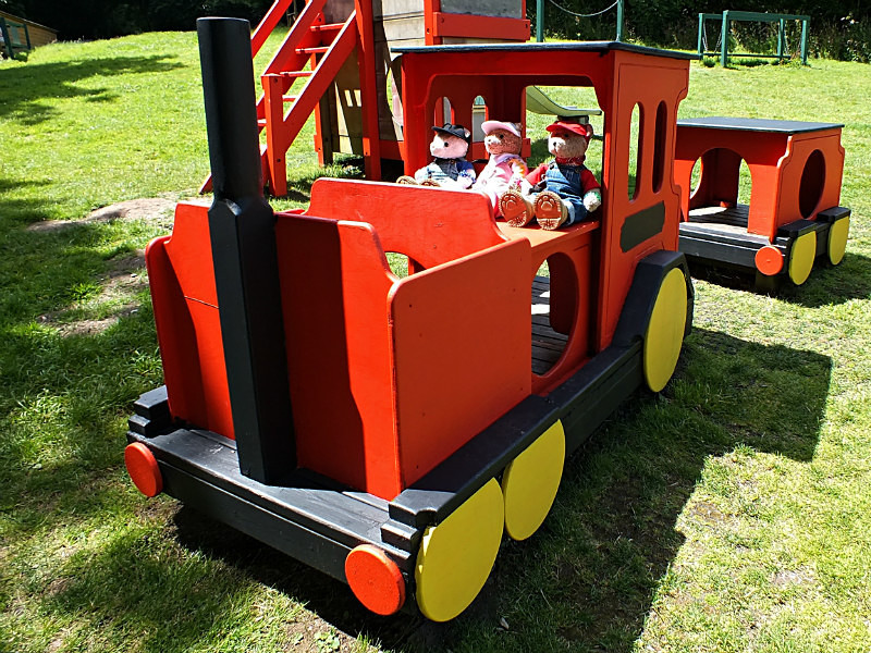Sizzling Summer - Cornwall VIBs Visit Lappa Valley Railway