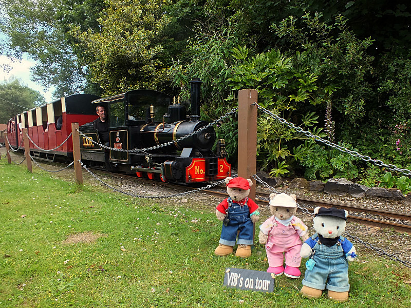 Farewell Muffin - Cornwall VIBs Visit Lappa Valley Railway