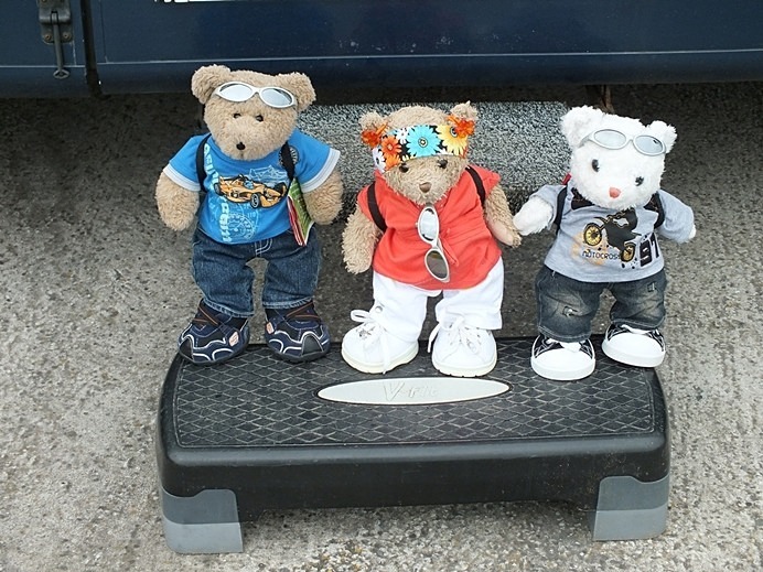 Rambler Bears - Idyllic Life