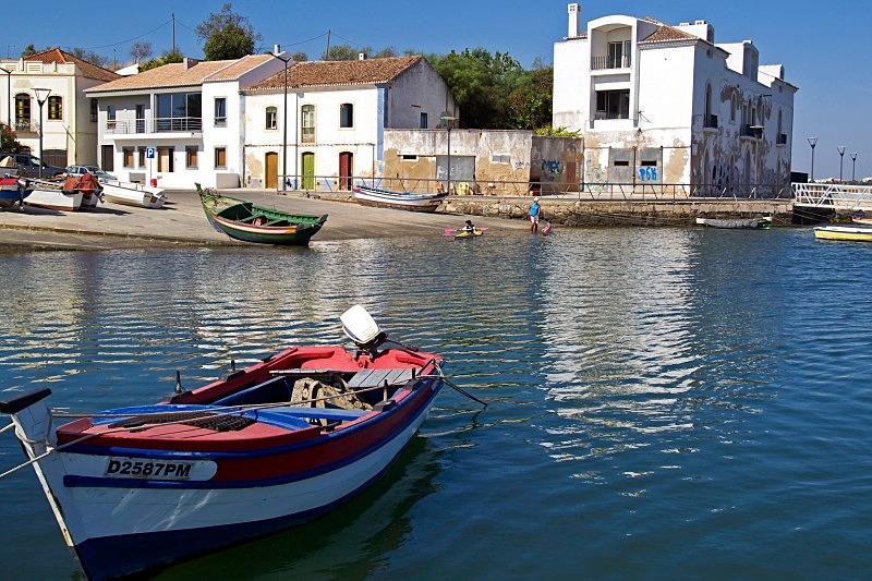Riverside Mooring - Boats