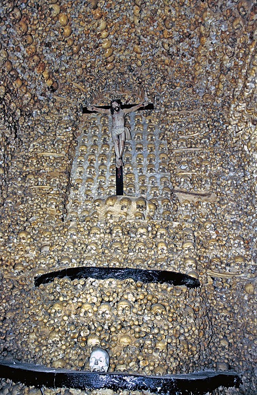 Chapel of Bones-Alcantarilha - Miscellany