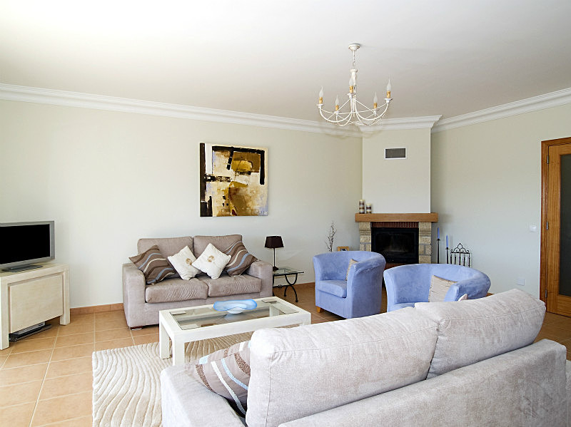  - Algarve Properties