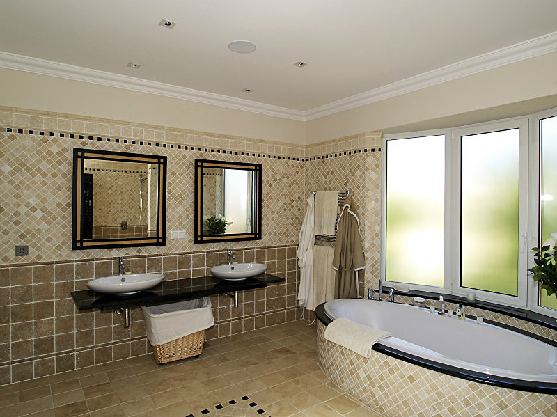  - Algarve Properties