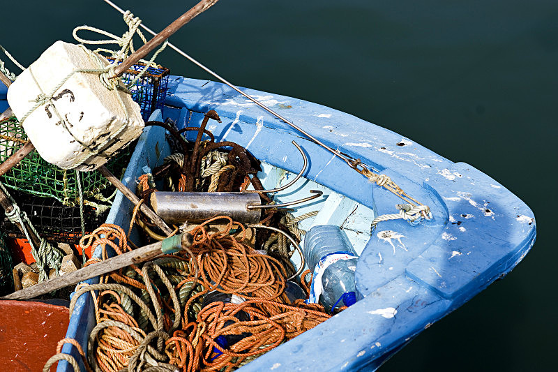 Untidy Foredeck 2 - Boats