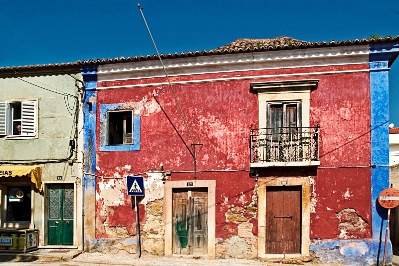 Red House-Algoz - Urban and Ancient