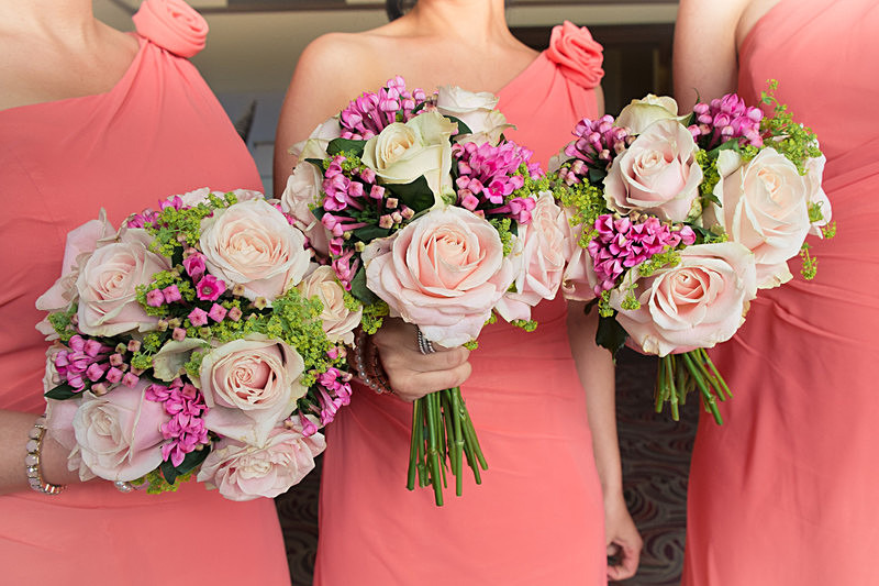 bridesmaid dresses, wedding bouquet, wedding flowers, Pelham House, Sussex wedding photographer, GPPhotography, Gavin Pitts Photography