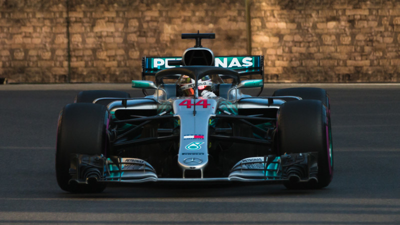 Golden Hour Mercedes - 2018