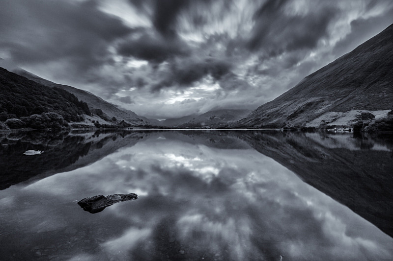 A study in monochrome - Wales