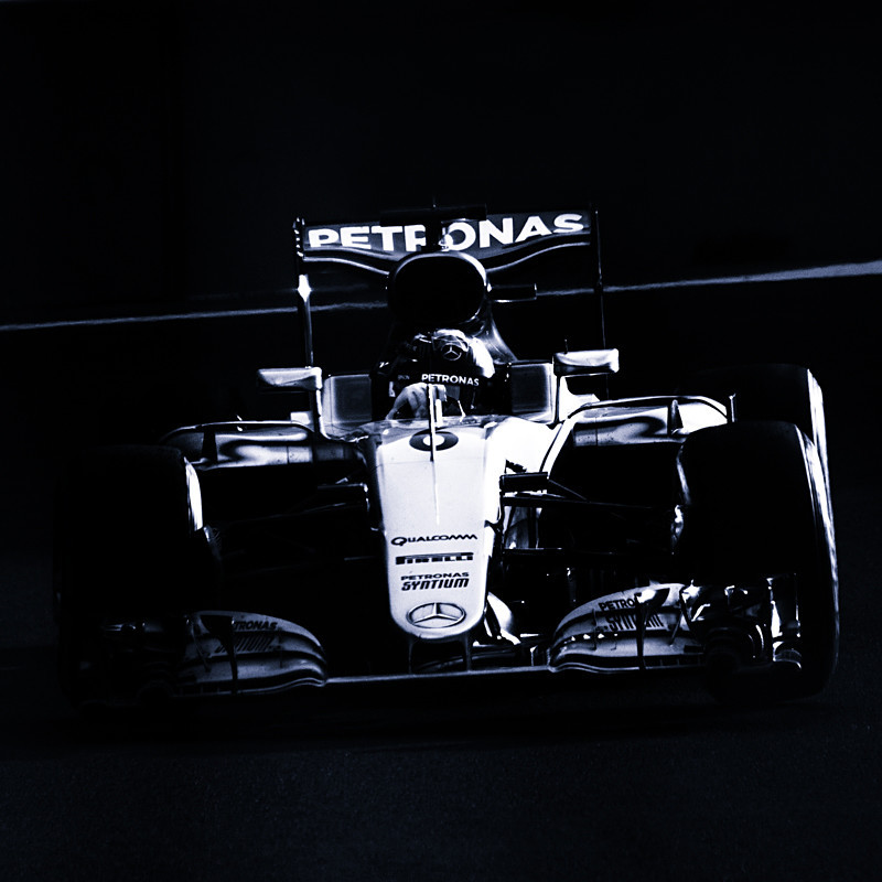 Mercedes Mono
