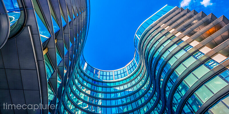 The Glass Valley - London