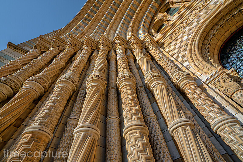 Museum Curves - London
