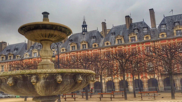 Place des Vosges, Paris - Paris ma belle