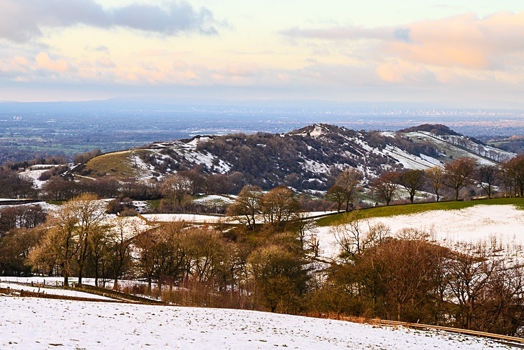 Kerridge Ridge towards Manchester - Other Cheshire Locations