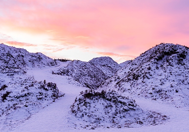 On Tegg's Nose - Macclesfield in Winter