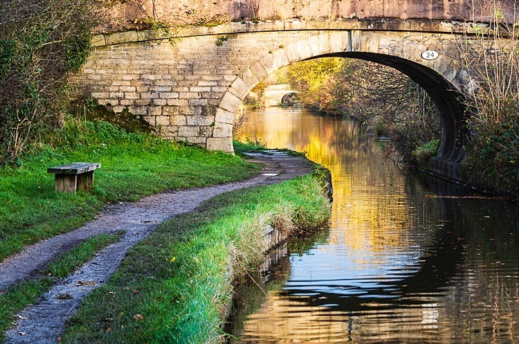 Bridge 24 (Snape's), Macclesfield Canal (2) - Bridges 21 to 30