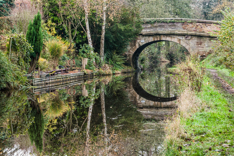Bridge 85 (Simpson's), Macclesfield Canal (1) - Bridges 81 to 90