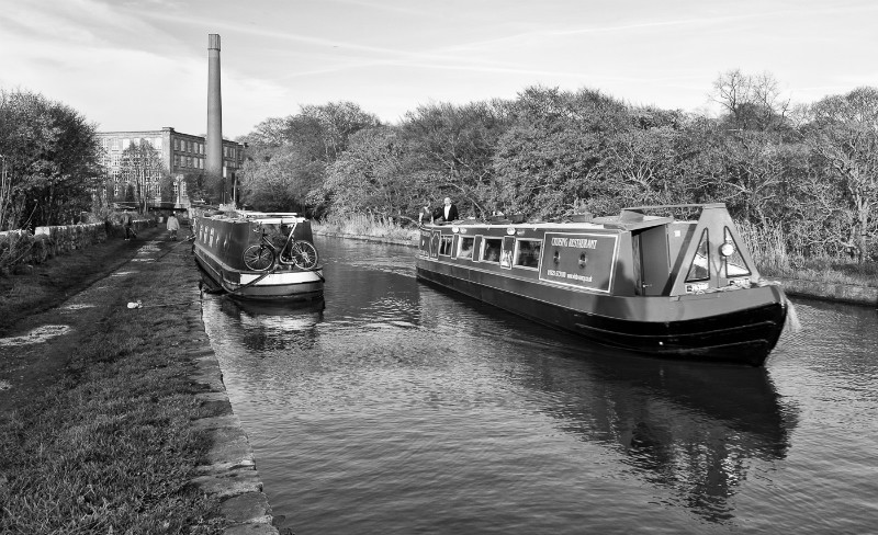 Bridges 26A and 27 on the Macclesfield Canal by photographer Mark Helliwell
