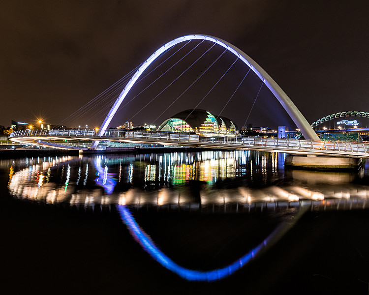 The Sage through the Millennium Bridge (3) - Newcastle